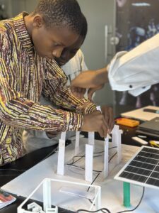 The children working on the green house project